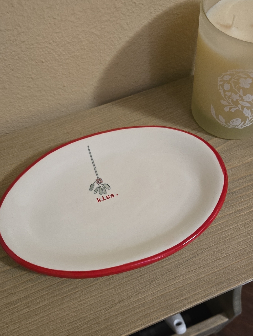 RAE DUNN 'Kiss' Mistletoe Dish with Red Rim